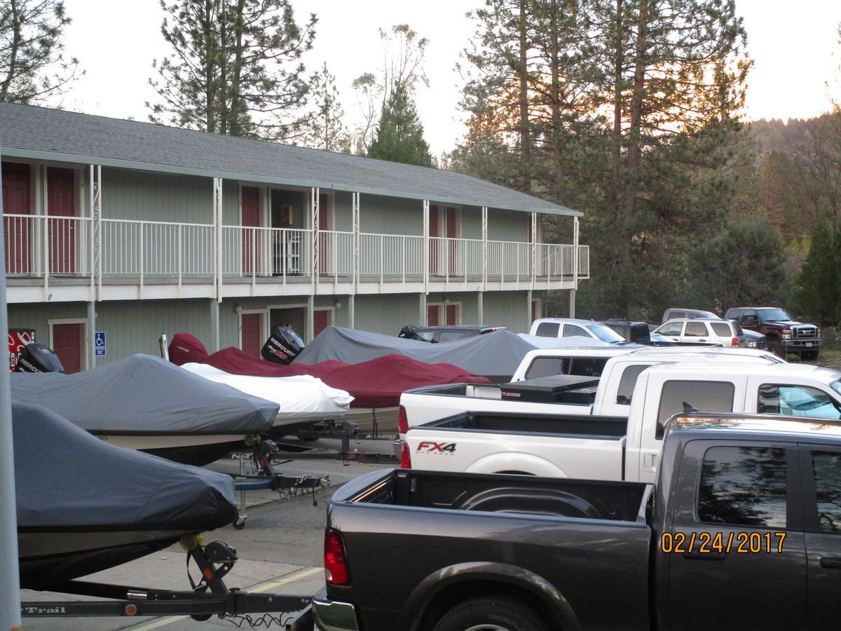 Brownsville Motel Exterior foto